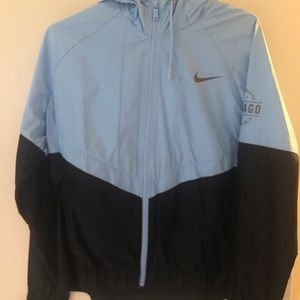 Women’s 2016 Nike Chicago Marathon windrunner